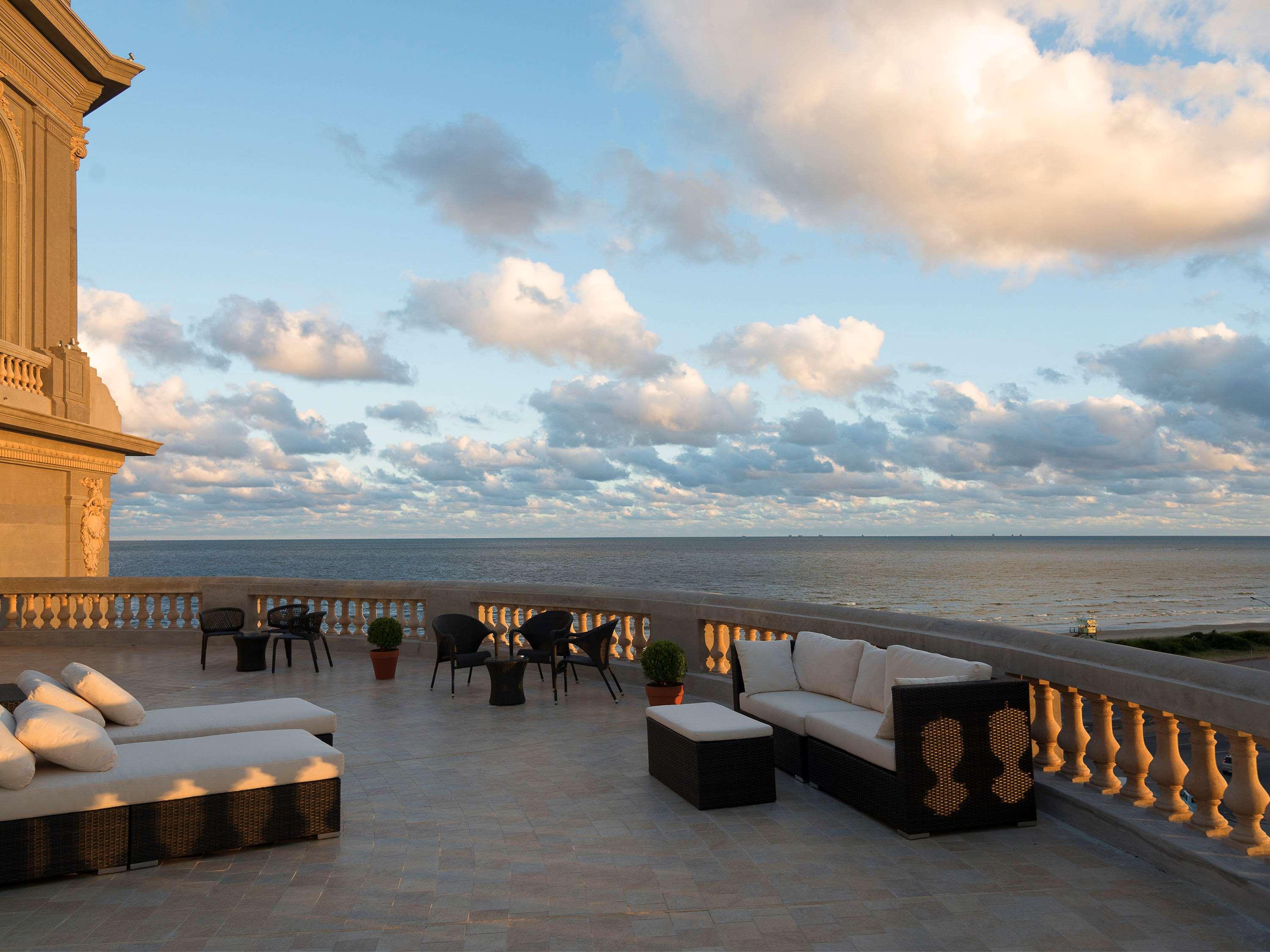 Sofitel Montevideo Casino Carrasco & Spa Dış mekan fotoğraf The terrace